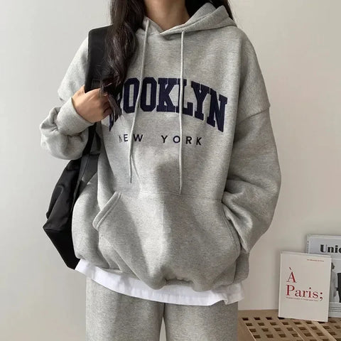 Hoodies & Sweatshirts