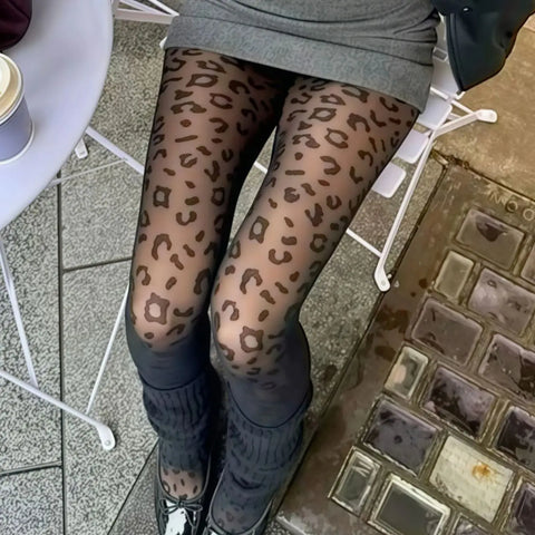 Women‘s Leopard Print Pantyhose High-Stretch Snag-Resistant Tights Sexy Fashionable Hosiery for Date Night