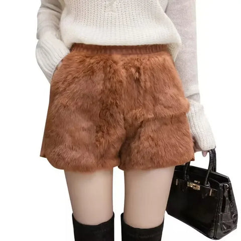 Elastic High Waist Plush Shorts Autumn Winter Artificial Fur Thick Shorts Women Femme Casual Ladies Shorts Black Boots Pant R20